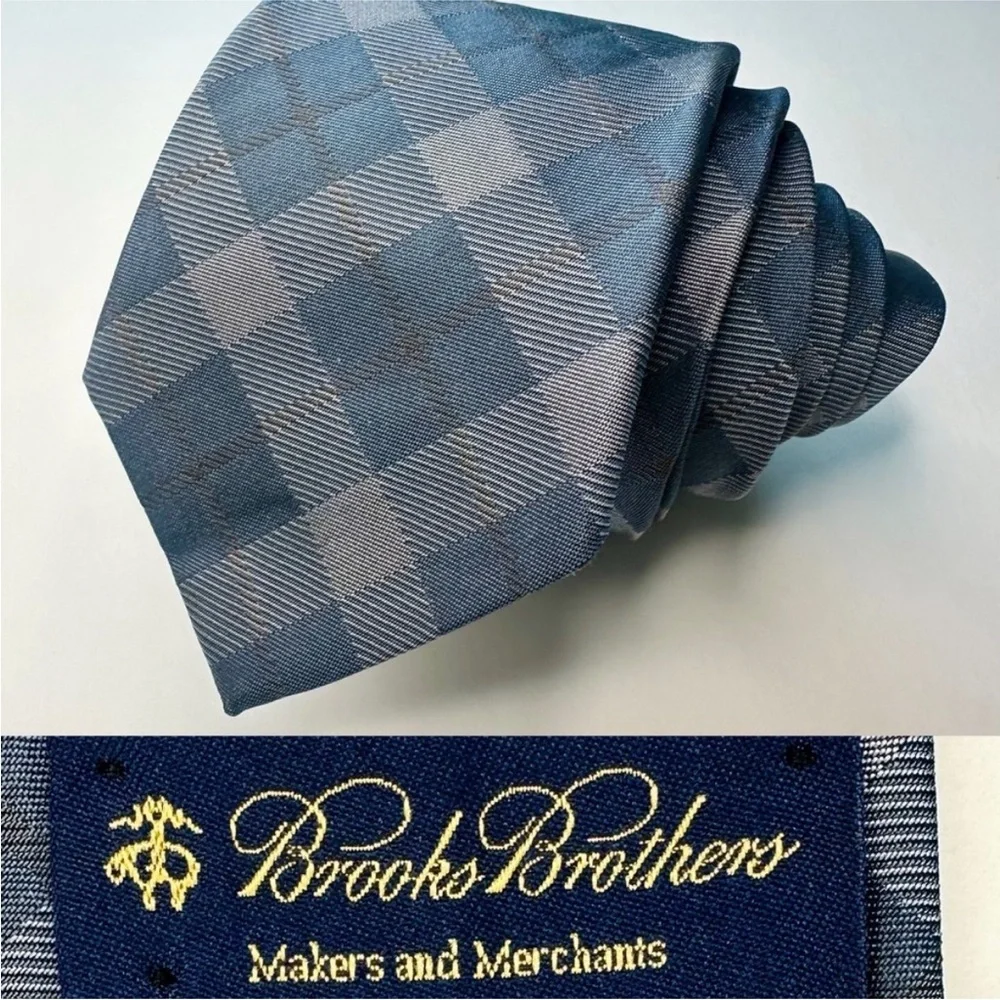 BROOKS BROTHERS Makers & Merchants Skinny/Slim Blue Checkered Silk Tie, 2.75”